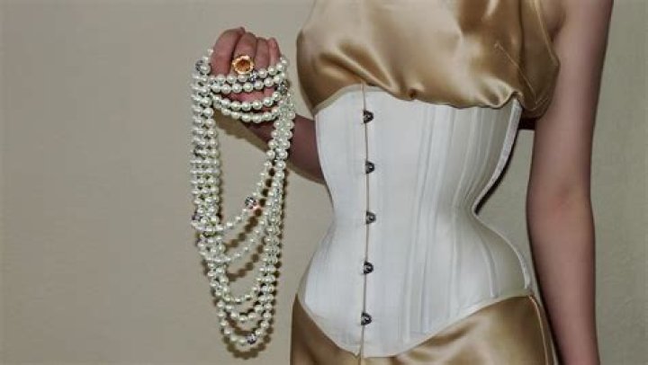 Are corsets better than bras?