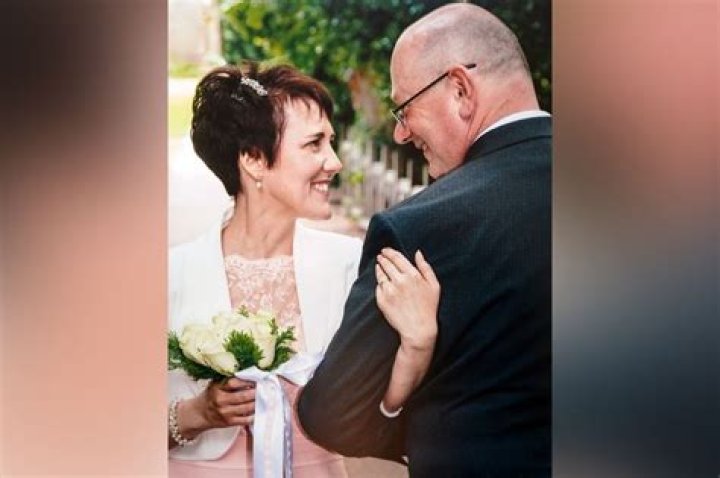 Can a man marry a second wife in court?