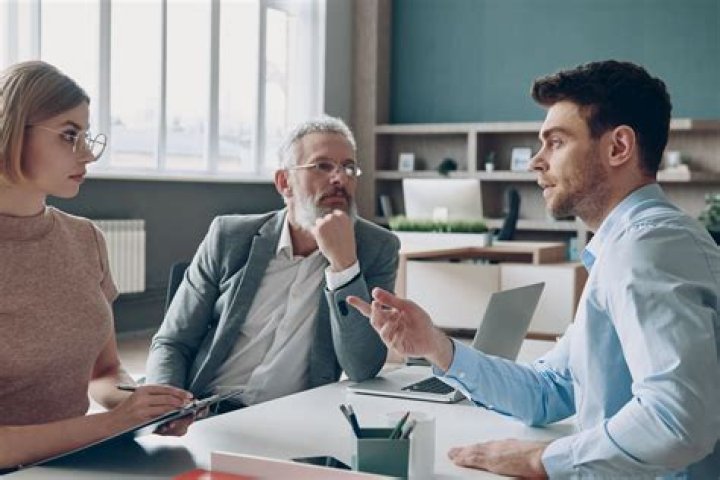 Can a sole trader have investors?