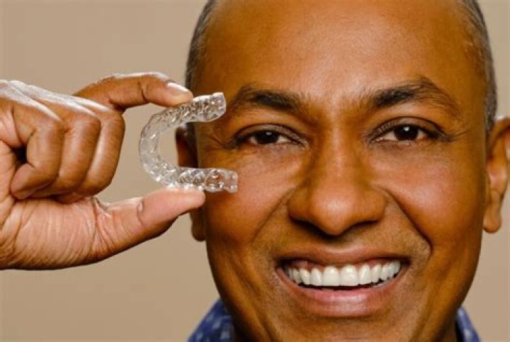 Can I chew gum with retainers?