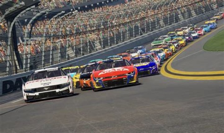 Can you purposely crash in NASCAR?