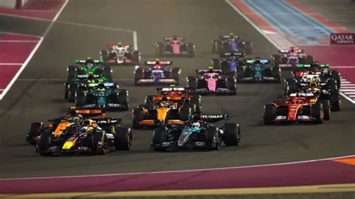 Do F1 cars run out of fuel?