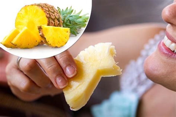 Does pineapple help with eye floaters?
