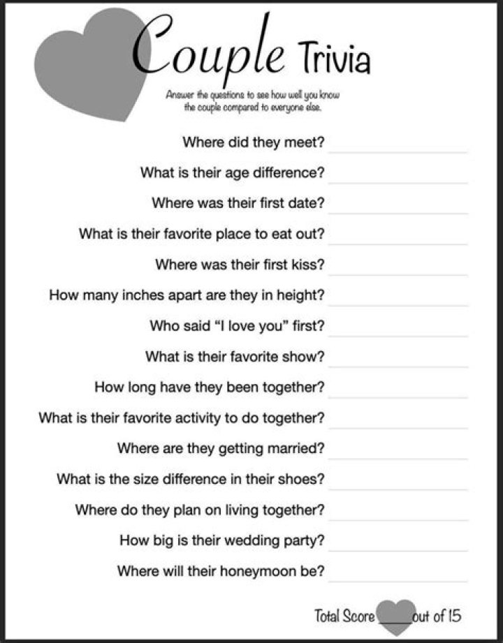 How do you play a couple in 20 questions?