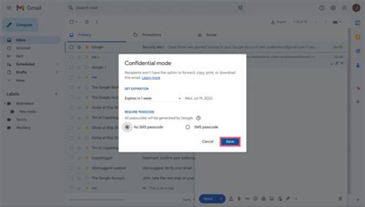 How does Confidential mode work in Gmail?
