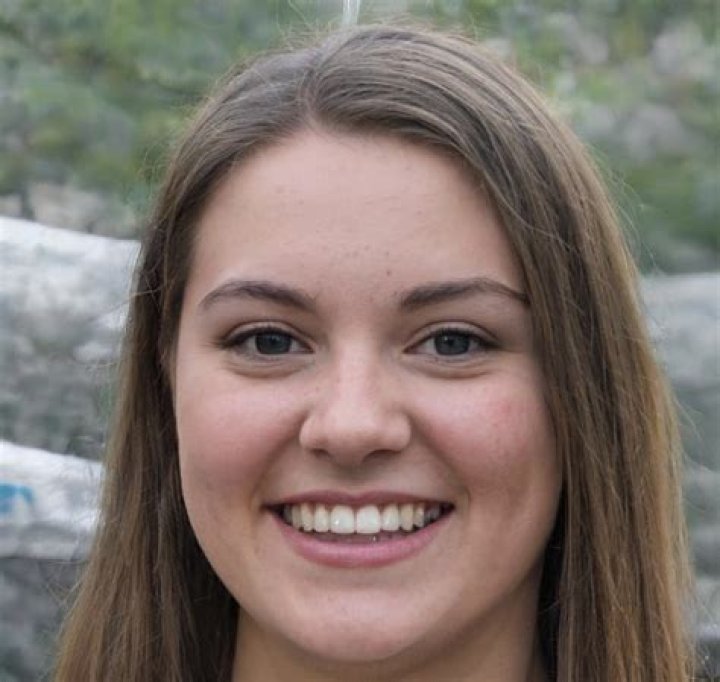 How old is Emily Tosta?