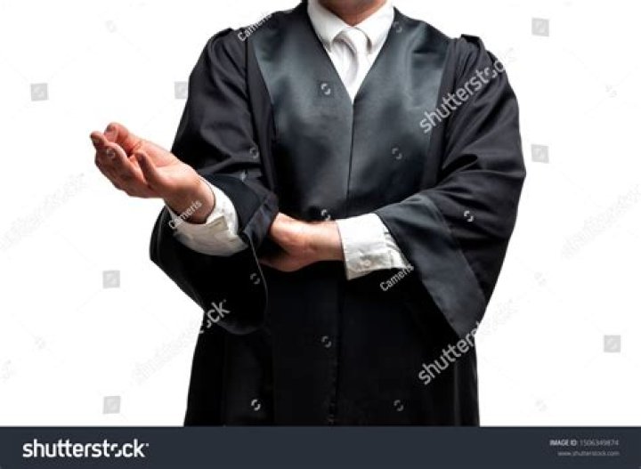 What does a lawyer wear in court?