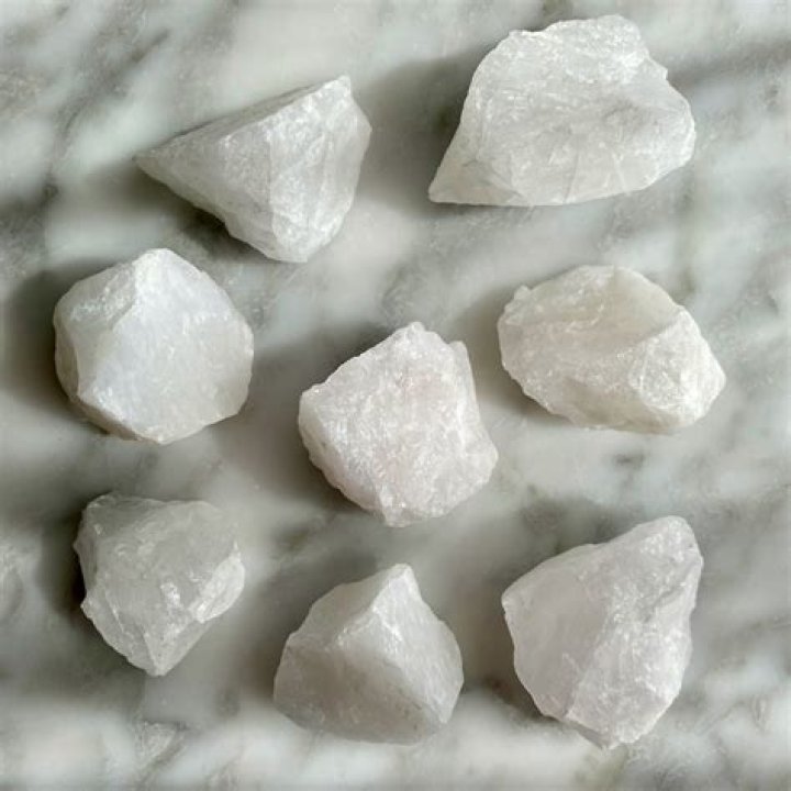 What does white eye Stone do?