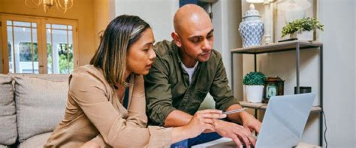 When can you claim a tax deduction for health insurance?
