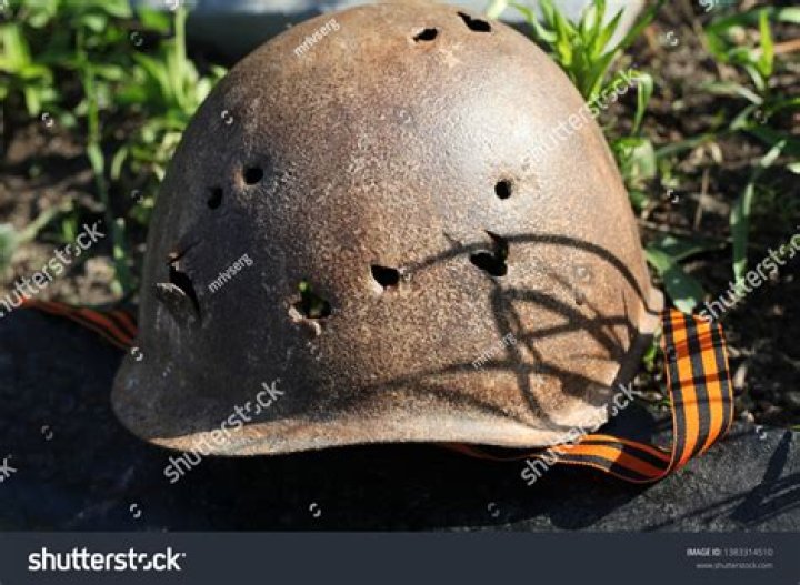 Why do Russian pilot helmets have holes?